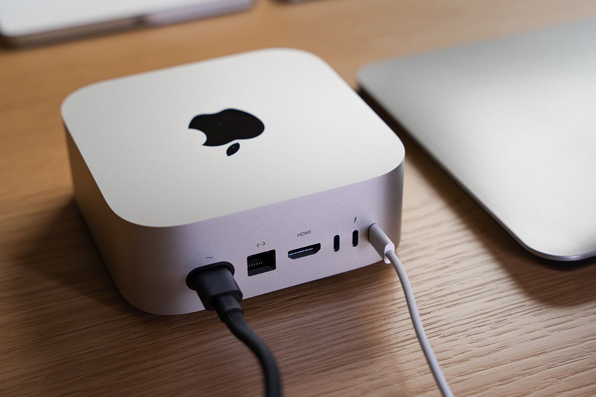 MAC MINI M4 16/256 | BlitXpress Uganda